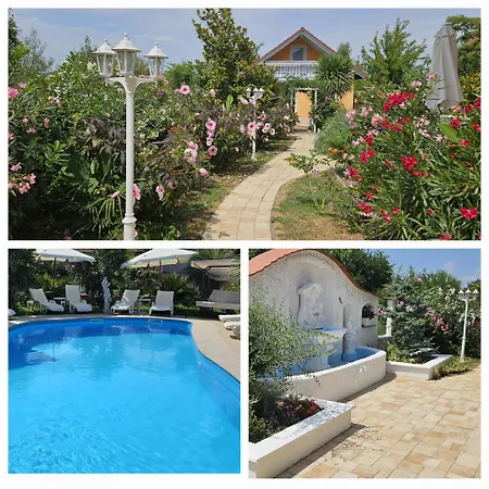 Prázdninový dům Paradise-garden-zamardi *