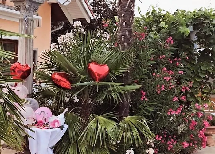 Paradise-garden-zamardi 度假居 扎马迪