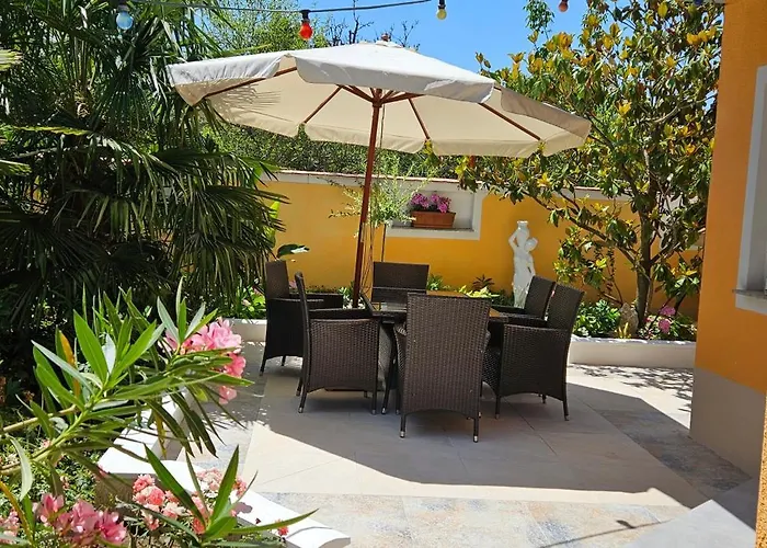 Ferienhaus Paradise-garden-zamardi *